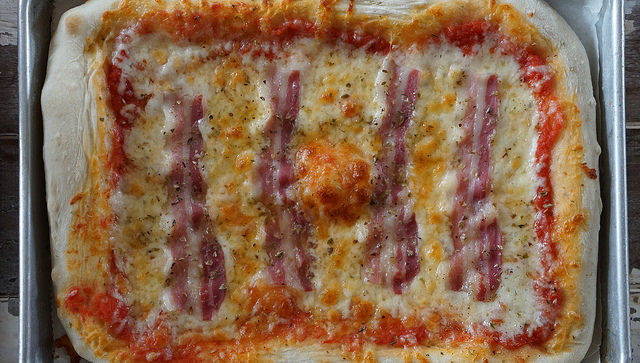 Pizza en bandeja de horno - El Cocinero Fiel